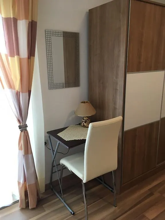 아파트 Apartaments Oma & Opa Banjol 크로아티아